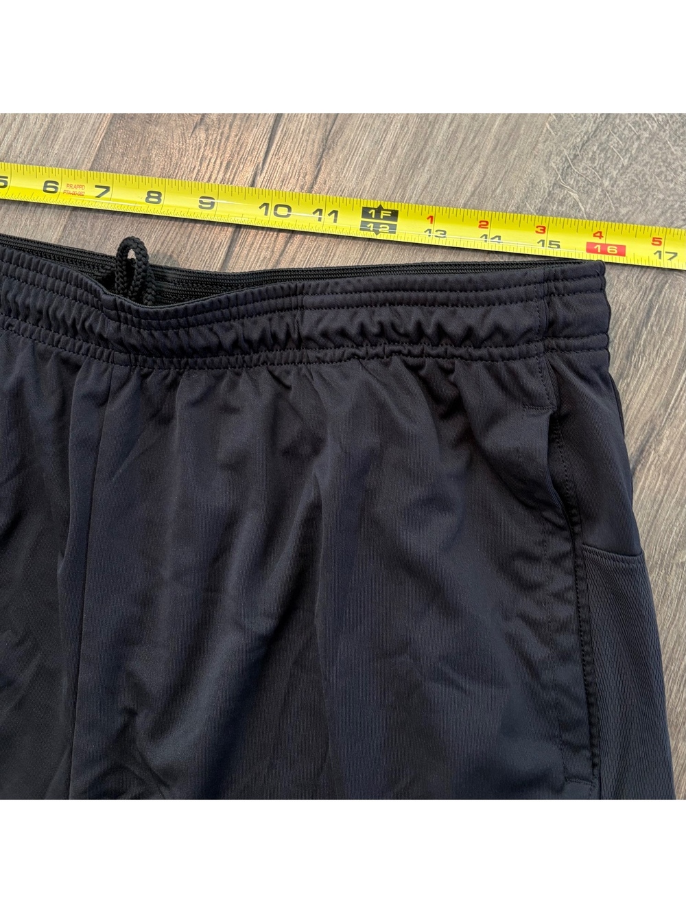 Reebok Men's Black Athletic Shorts XL - Picture 6 of 8